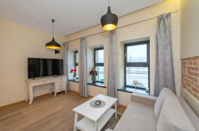 Deluxe river view apartment by Polo Apartment